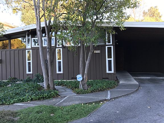 4th image of 958 Lawrence Ln