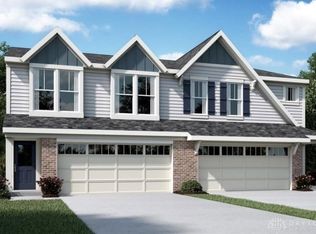 1633 Golden Clove Bnd #49B, Sugarcreek Township, OH 45305