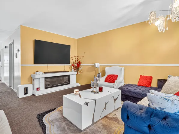 142 West 175th Street image 6 of 38