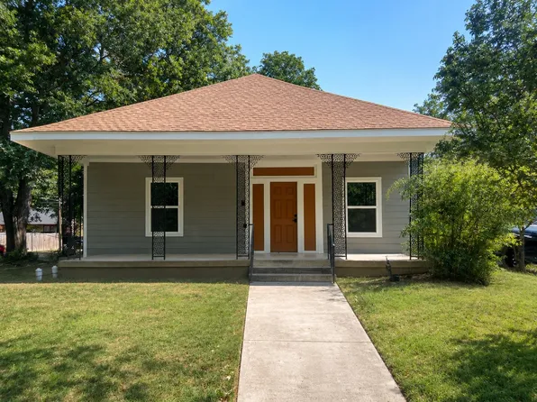 2303 Walworth St, Greenville, TX 75401