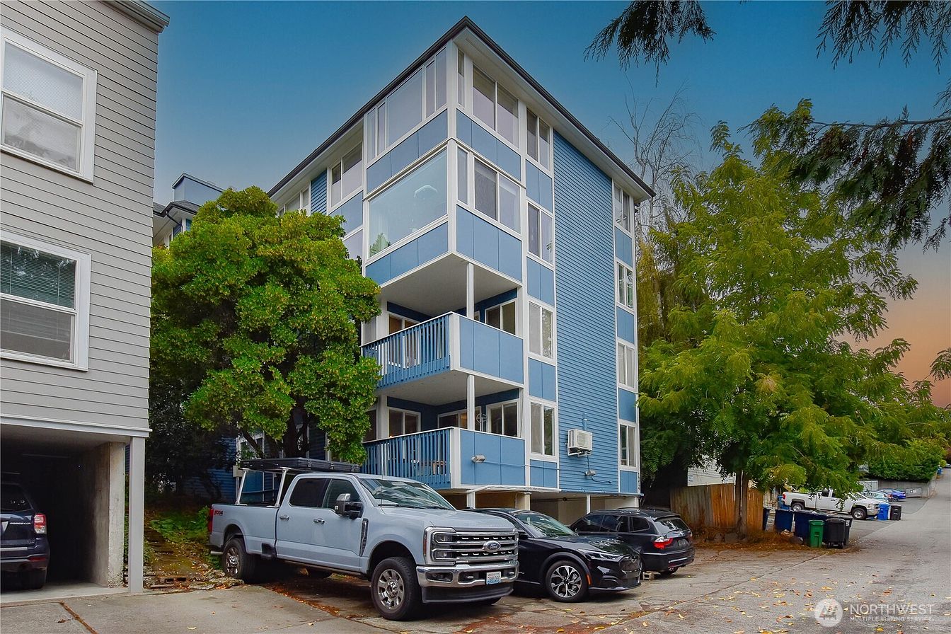 1st image of 1214 Taylor Avenue N #101
