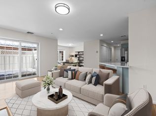 7 Conant Rd APT 20, Winchester, MA 01890