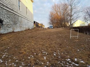 735 Seybert St, Hazleton, PA 18201