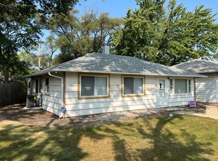 14730 Woodlawn Ave, Dolton, IL 60419