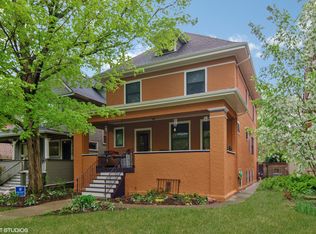 231 S Elmwood Ave, Oak Park, IL 60302