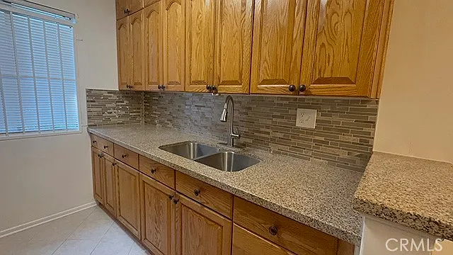 612 N Hayworth Ave #2 — Photo 6