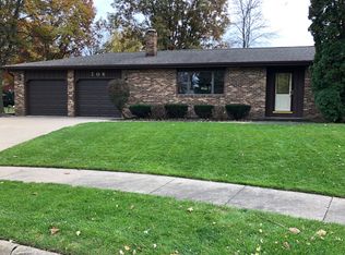 708 7th Avenue North Ct N, Clinton, IA 52732