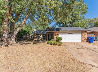 1905 Oakcreek Dr, Norman, OK 73071