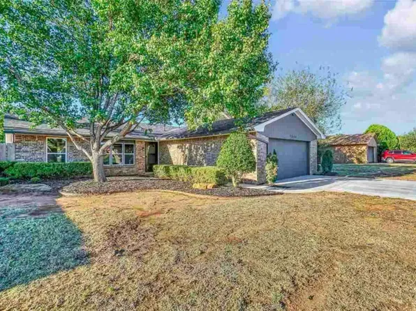 7606 SW Cherokee Ave, Lawton, OK 73505