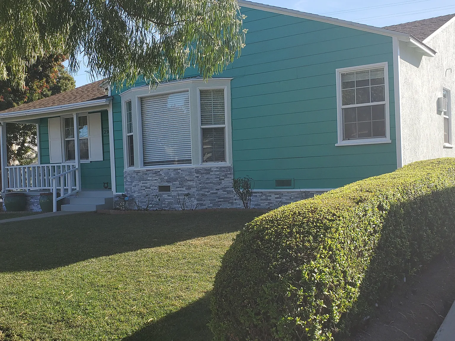 3 bed, 1296 sqft, $8,370 — Photo 4