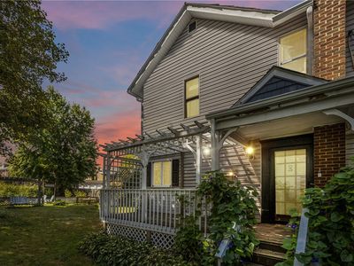 208 Jackson St, Grove City, PA, 16127