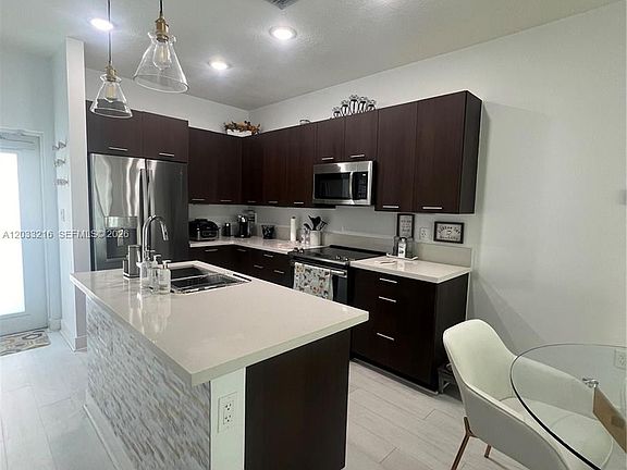 3rd image of 4670 NW 84th Ave #32