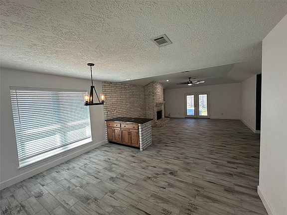 5th image of 12322 Bexhill Dr