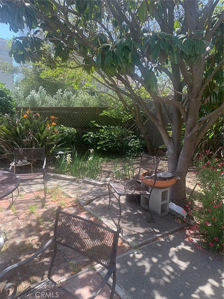 1567 La Salle Ave - Photo 12