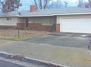 330 W McKenzie Ave, Hermiston, OR 97838