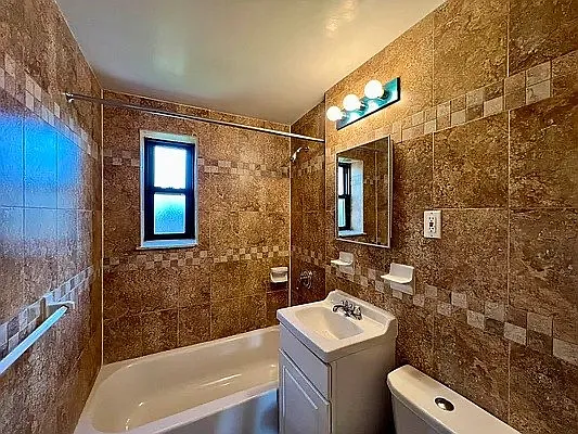 41-29 41st St #6B — Photo 6