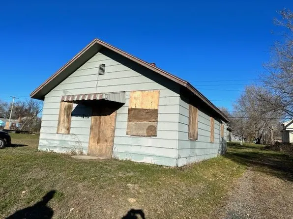 127 1st St NE, Cass Lake, MN 56633