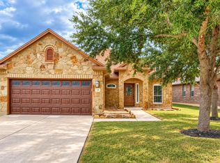 318 Blossom Valley Strm, Buda, TX 78610