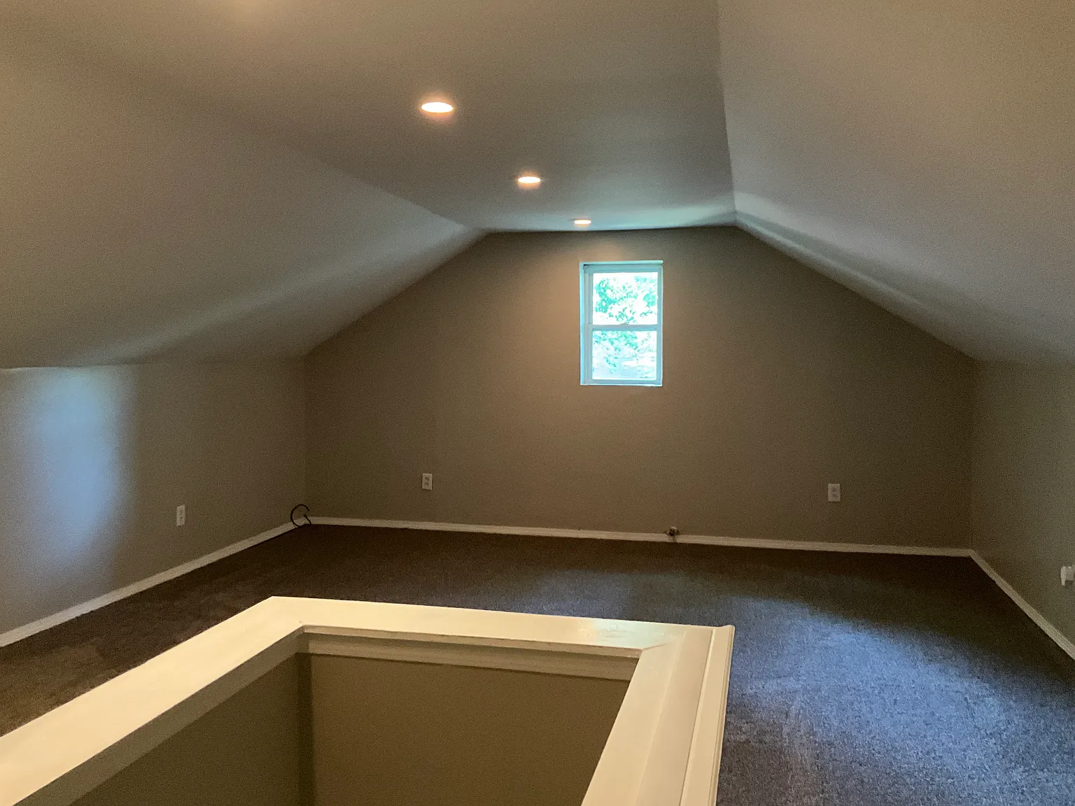 4 bed, 1300 sqft, $1,550 — Photo 3