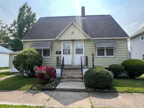 83 9th St, Logansport, IN 46947