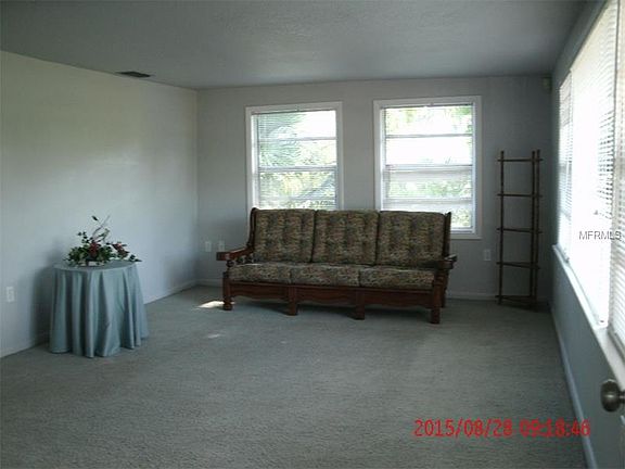 2nd image of 1401 Josephine St