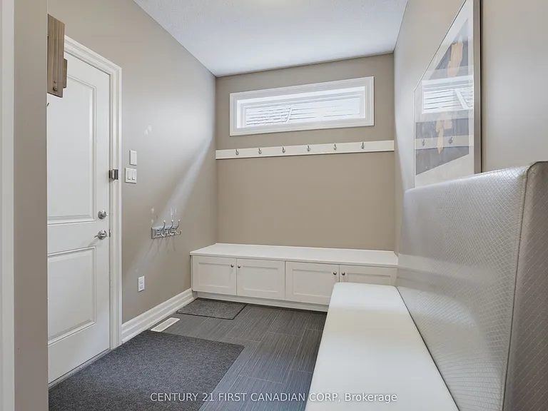 1018 Medway Park Dr — Photo 18