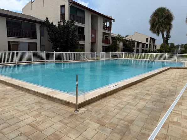 8606 Champlain Ct Unit 98, Tampa, FL 33614