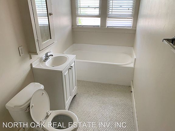 4th image of 1610 Oxley St