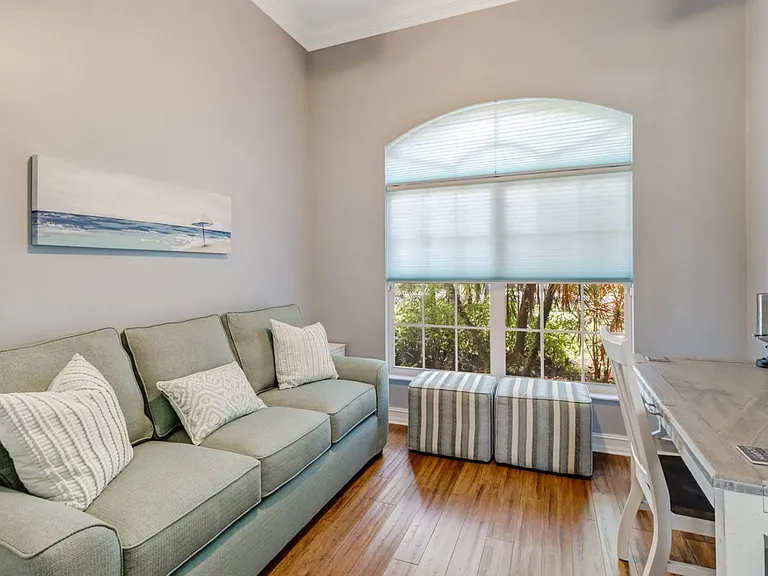 9151 Kings Cove Ct — Photo 3