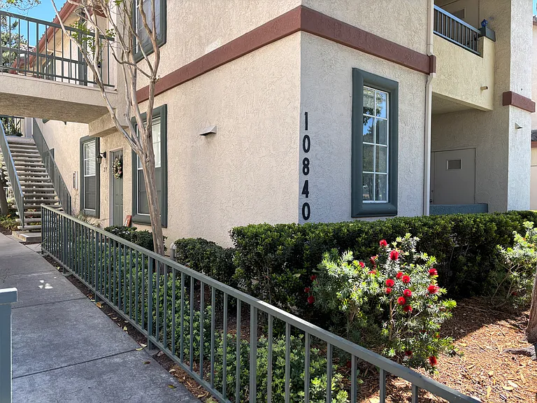10840 Sabre Hill Dr #219 — Photo 2