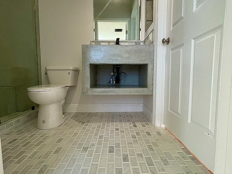 1540 Brockton Ave #204 — Photo 7