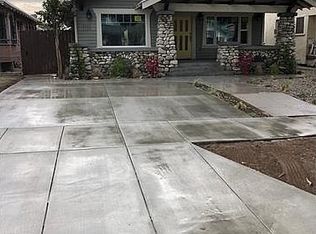 1128 W 49th St, Los Angeles, CA 90037