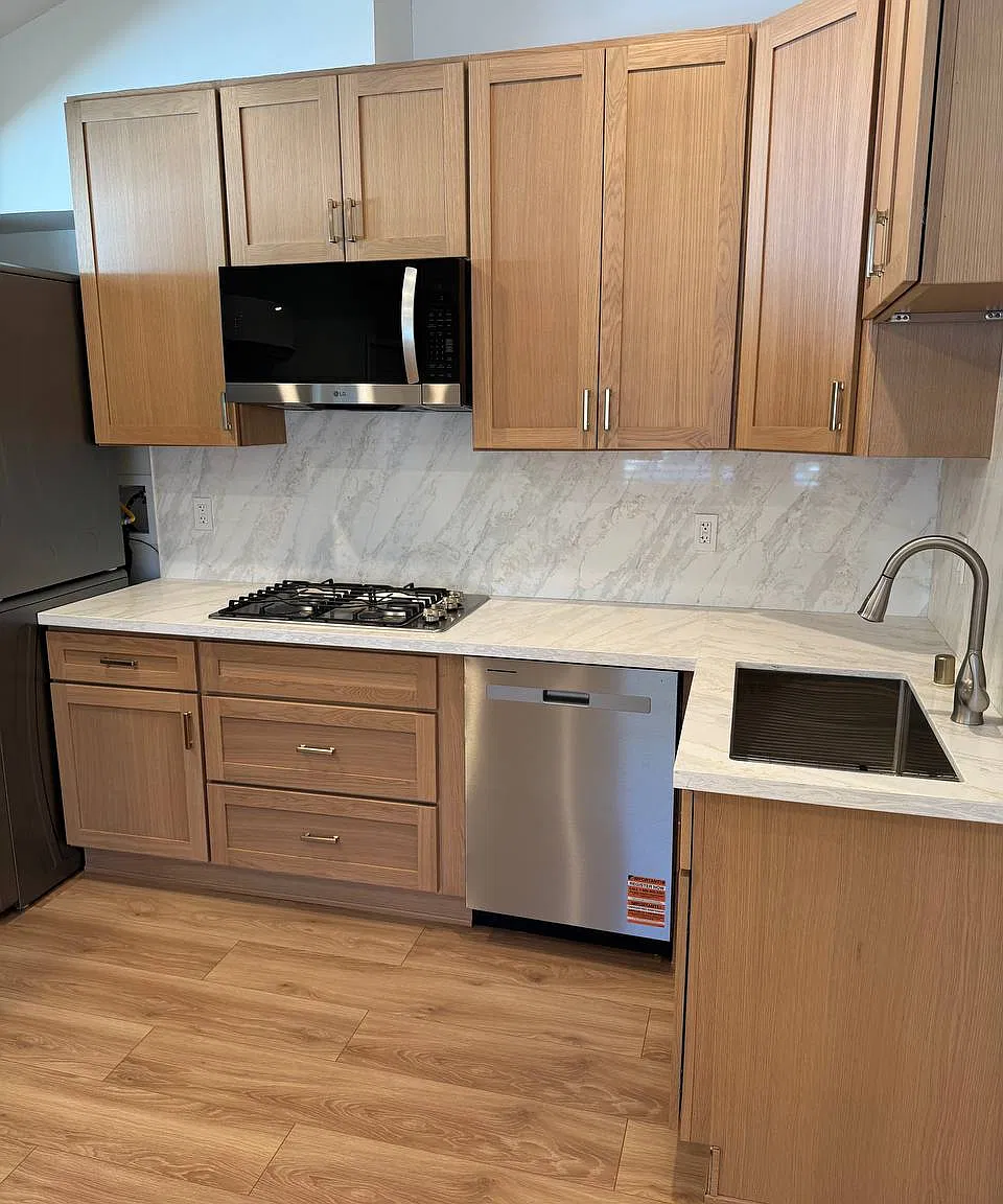 Studio, 360 sqft, $1,900 — Photo 1