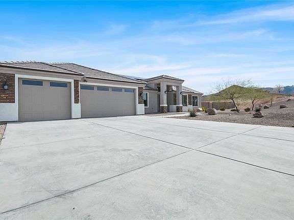 5th image of 2160 Comanche Drive