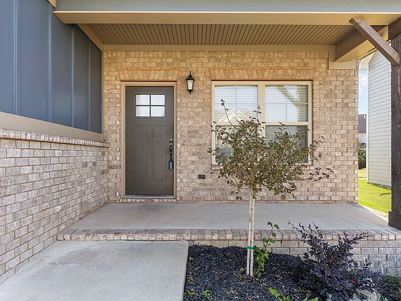 4th image of 8528 Amberwing Cir