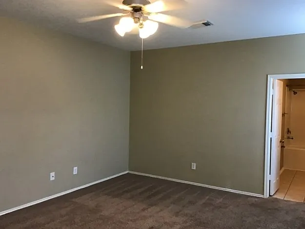 2026 Acorn Glen Trl — Photo 12