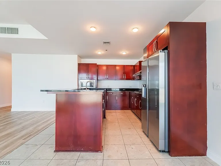 4575 Dean Martin Dr #2809 — Photo 10