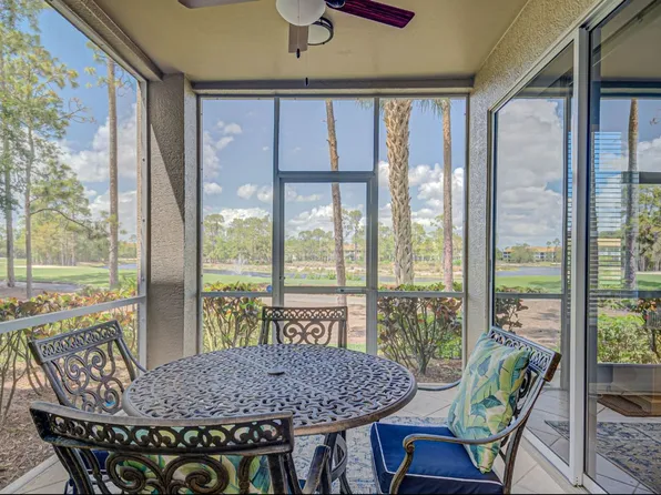8223 Parkstone Pl, Naples, FL