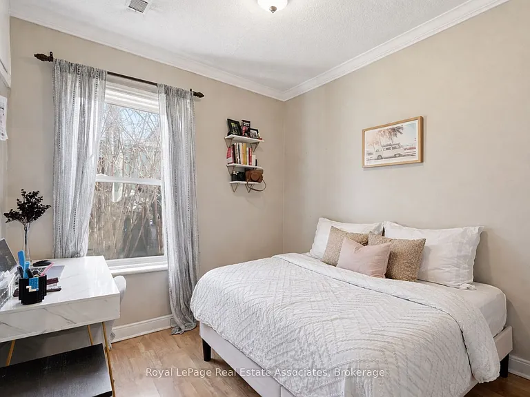 12 Nelson St — Photo 15