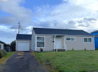 934 Pacific Ave, Coos Bay, OR 97420