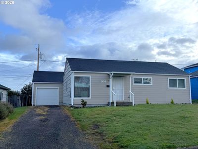 934 Pacific Ave, Coos Bay, OR, 97420