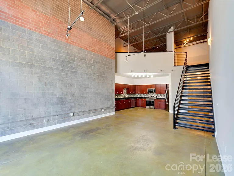 927 Westmere Ave — Photo 3