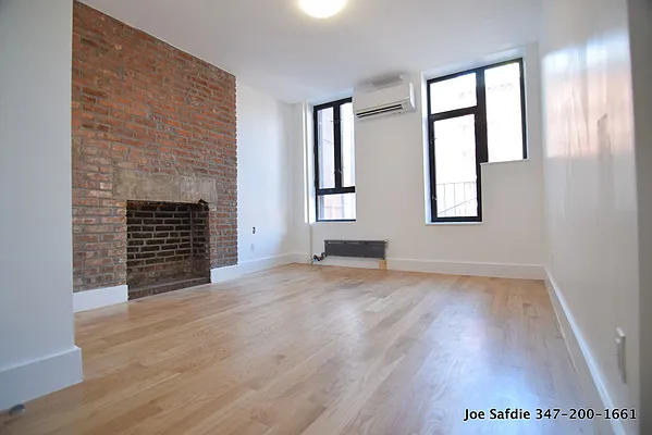Rented by Safdie Realty Group | media 24