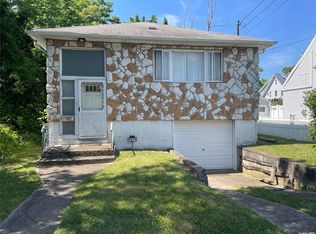 1011 Steele Blvd, Baldwin, NY