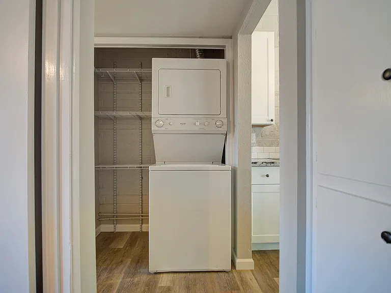1600 S College Ave #2 — Photo 9
