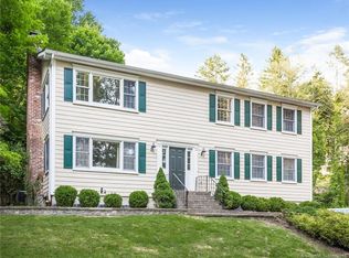 210 Ramapoo Rd, Ridgefield, CT 06877