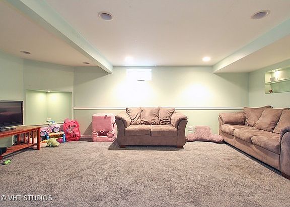 5th image of 1838 Spruce Ave