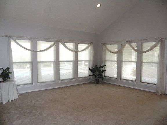 4th image of 138 Herons Nest Ln