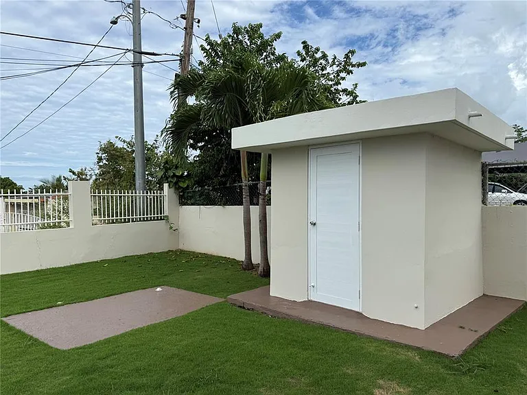 1 Sector — Photo 36