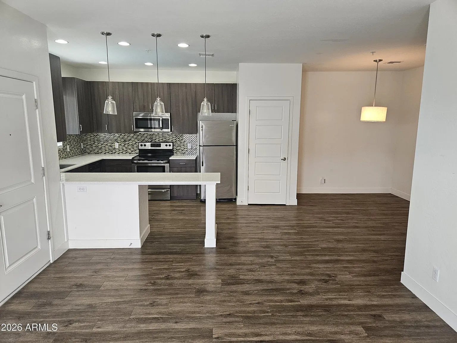 2 bed, 2.0 bath, 1080 sqft, $1,725 — Photo 1